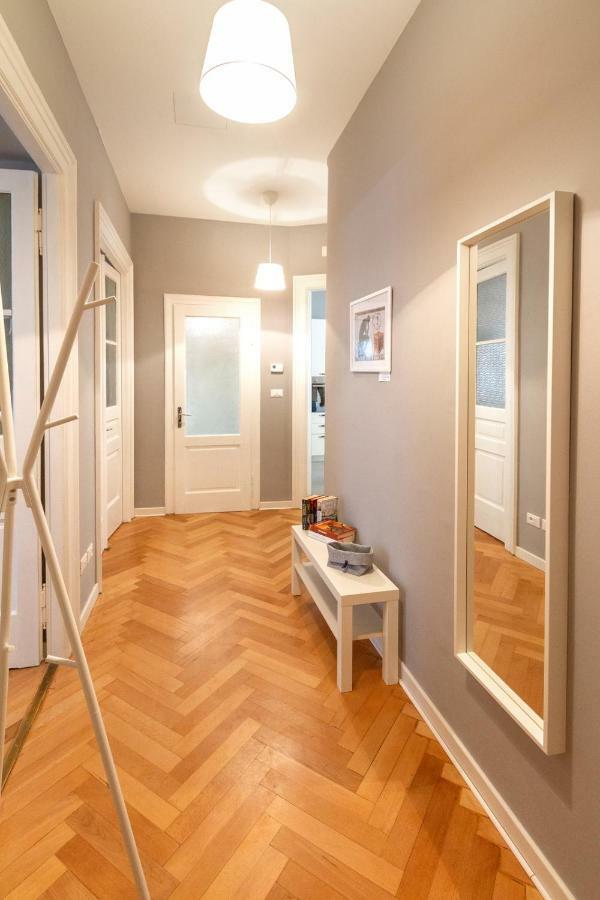 Da Gillo Apartment Trieste Ngoại thất bức ảnh